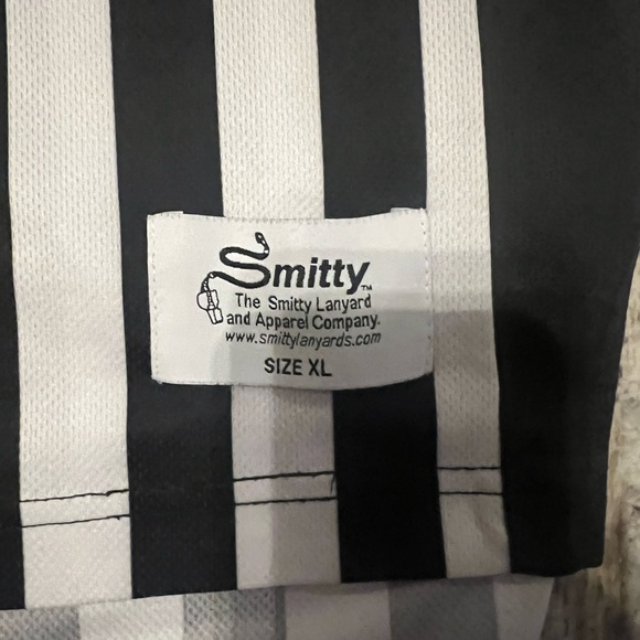 Smitty referee shirt size XL - Picture 4 of 4